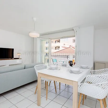 Palazzio Re Apartment Cannes
